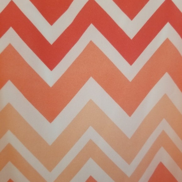 Light summer dress - Picture 3 of 4